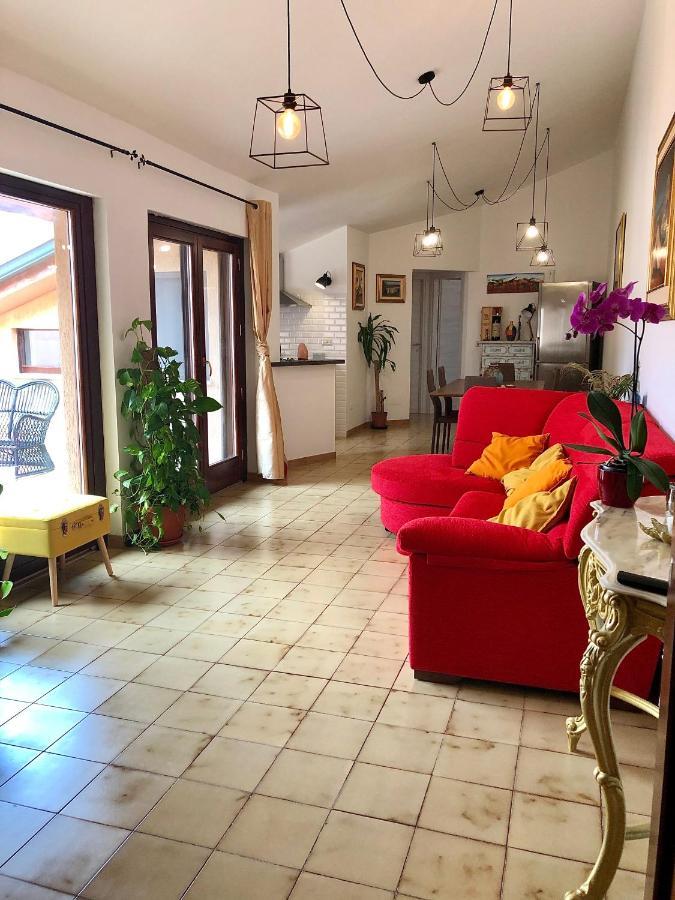 Attico Con Terrazza Vista Mare Leilighet Portoscuso Eksteriør bilde